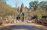 Камбоджа,ангор ват, Та Прум, Ta Prohm, Та Прухм, лара крофт, гробница, королевский монастырь, Angkor, храм байон, тропические деревья, джунгли